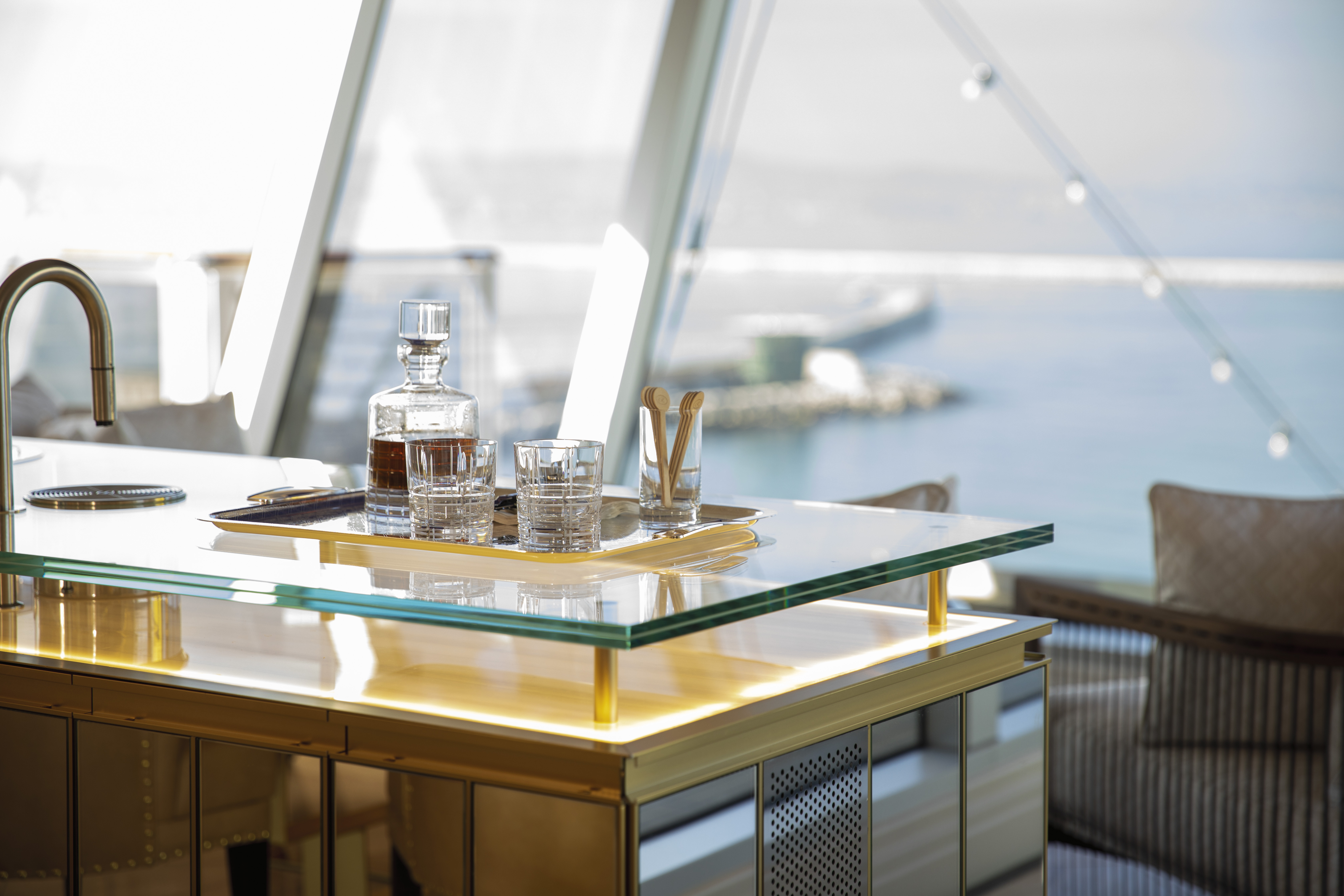 RSSC - Seven Seas Splendor - Accommodation - Regent Suite 9.jpg